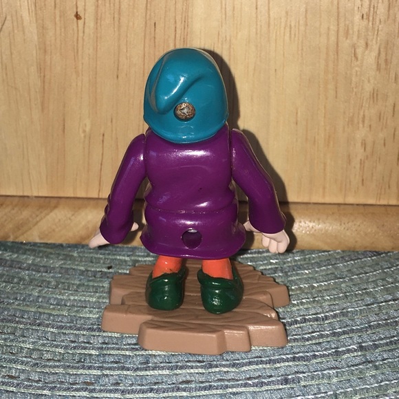 Vintage McDonalds Sleepy Dwarf Figurine - Picture 4 of 7